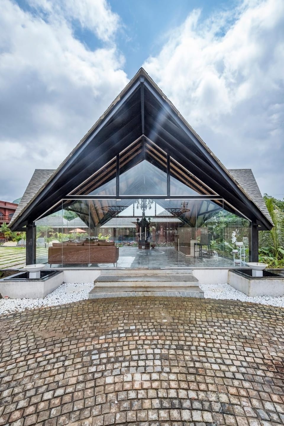 Property building, Facade/entrance, Garden, Seating area