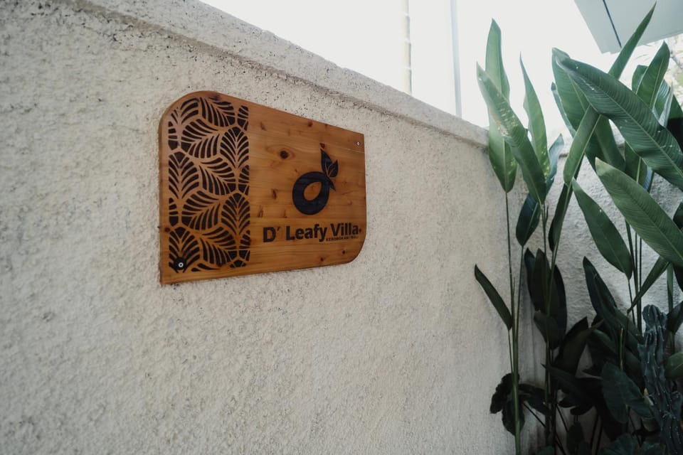 Logo/Certificate/Sign
