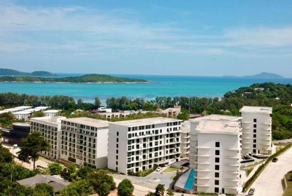Duplex Luxury Apartments in 5 Star Hotel Apartment in Rawai