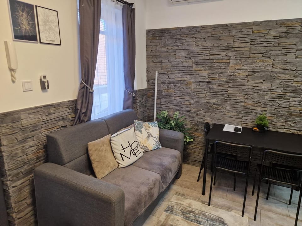 Authentic City Life Apartment in Budapest