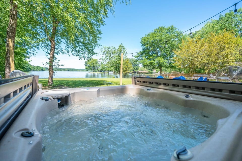 Hot Tub
