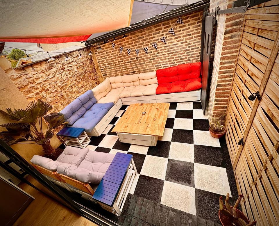 Patio, Balcony/Terrace