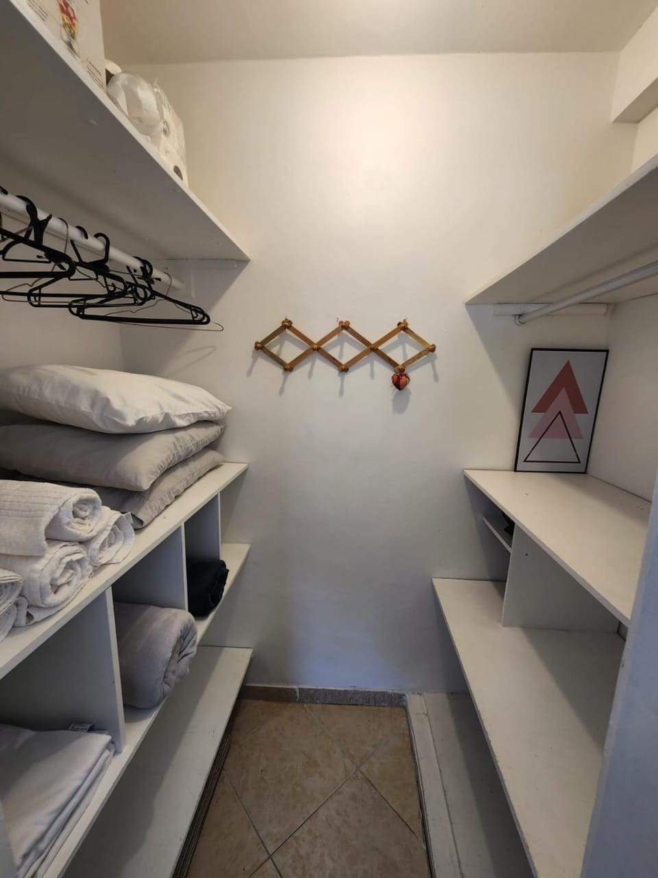 Bedroom, wardrobe