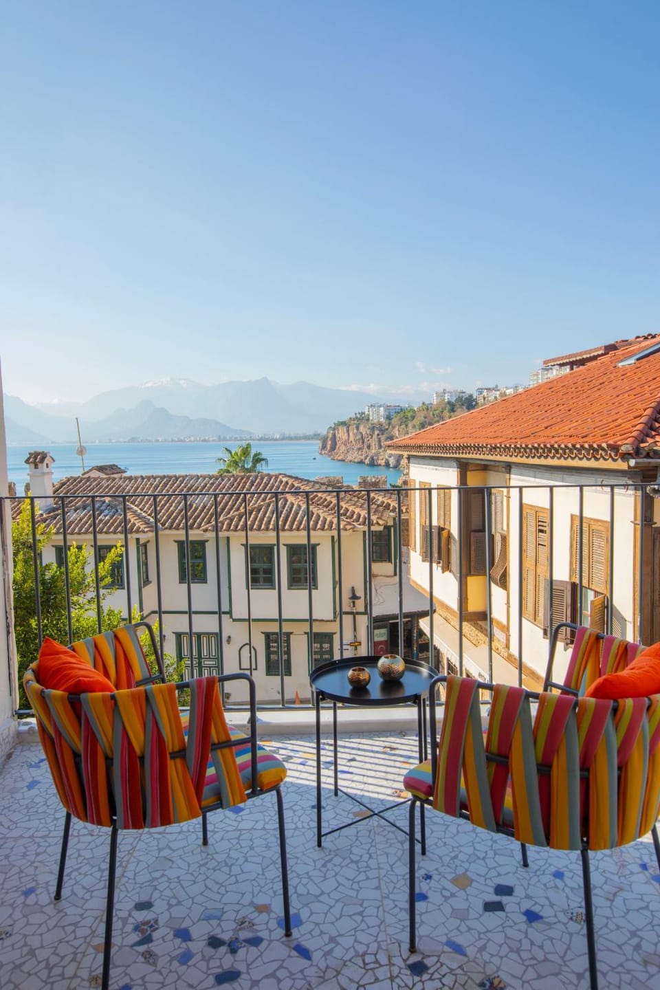 View (from property/room), Balcony/Terrace, Seating area