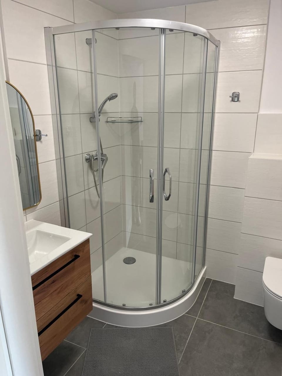 Shower, Toilet, Bathroom
