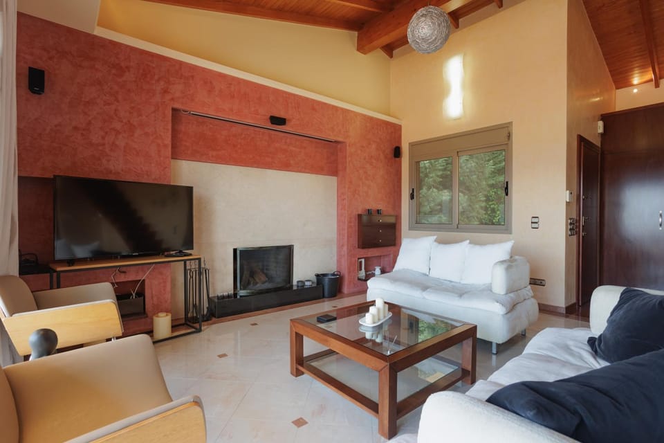 TV and multimedia, Seating area