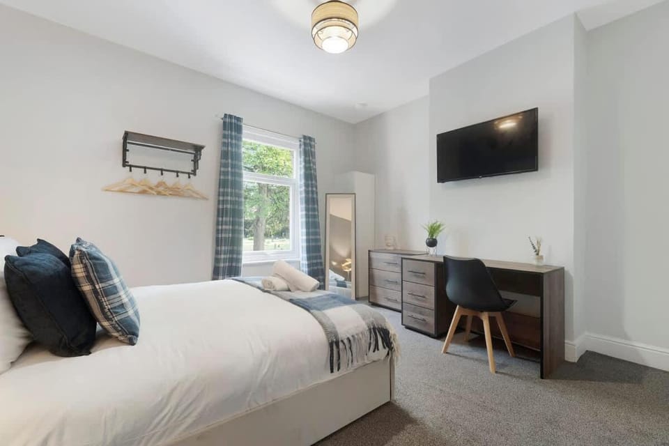 NEW! 2BR in Darlington House in Darlington
