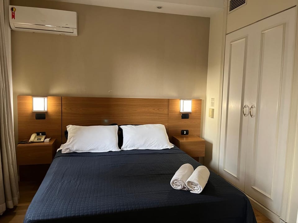 Quarto em hotel na Rua Gomes de Carvalho Apartment hotel in Sao Paulo City