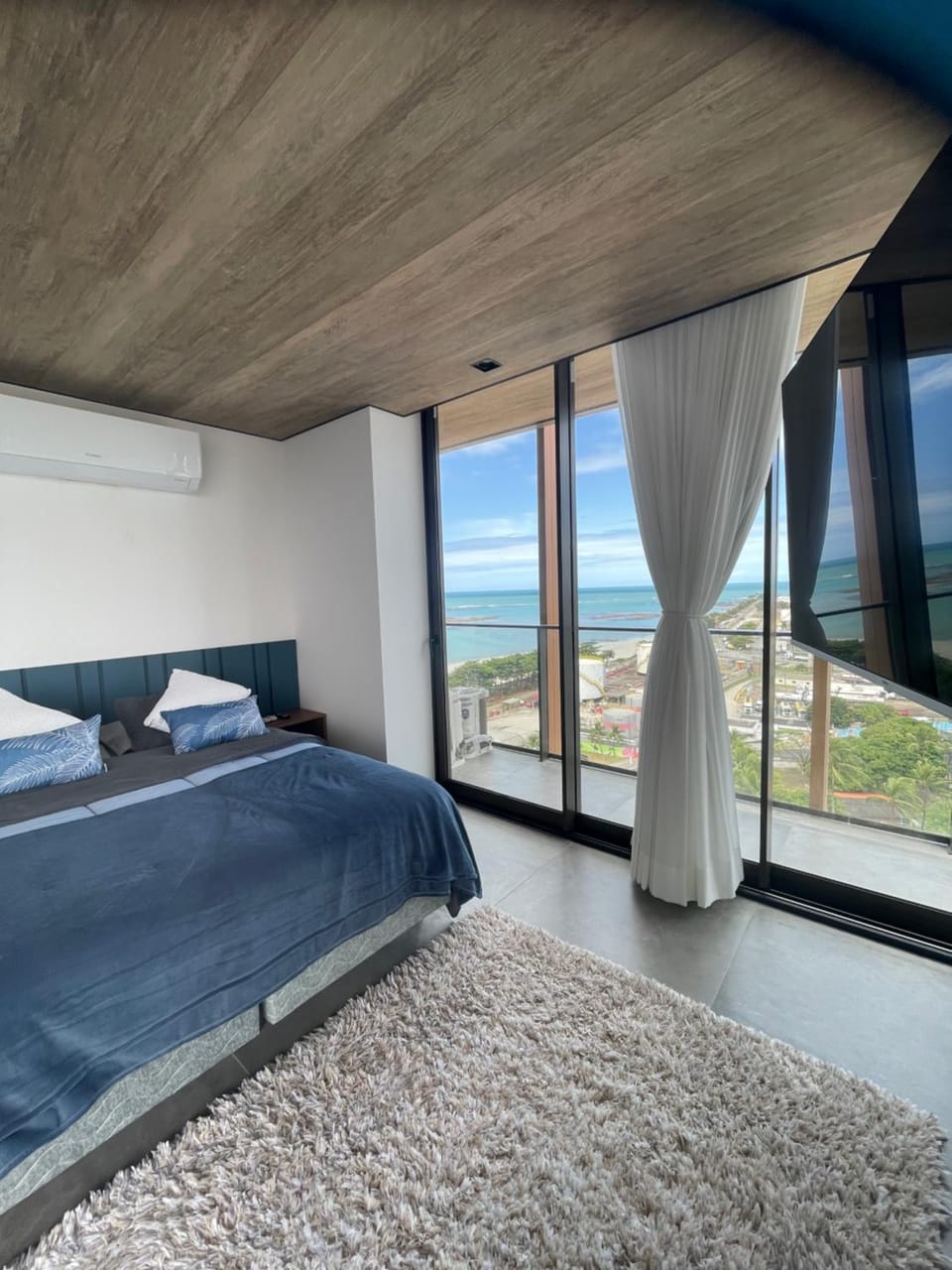 Bed, Natural landscape, Balcony/Terrace, Photo of the whole room, Bedroom