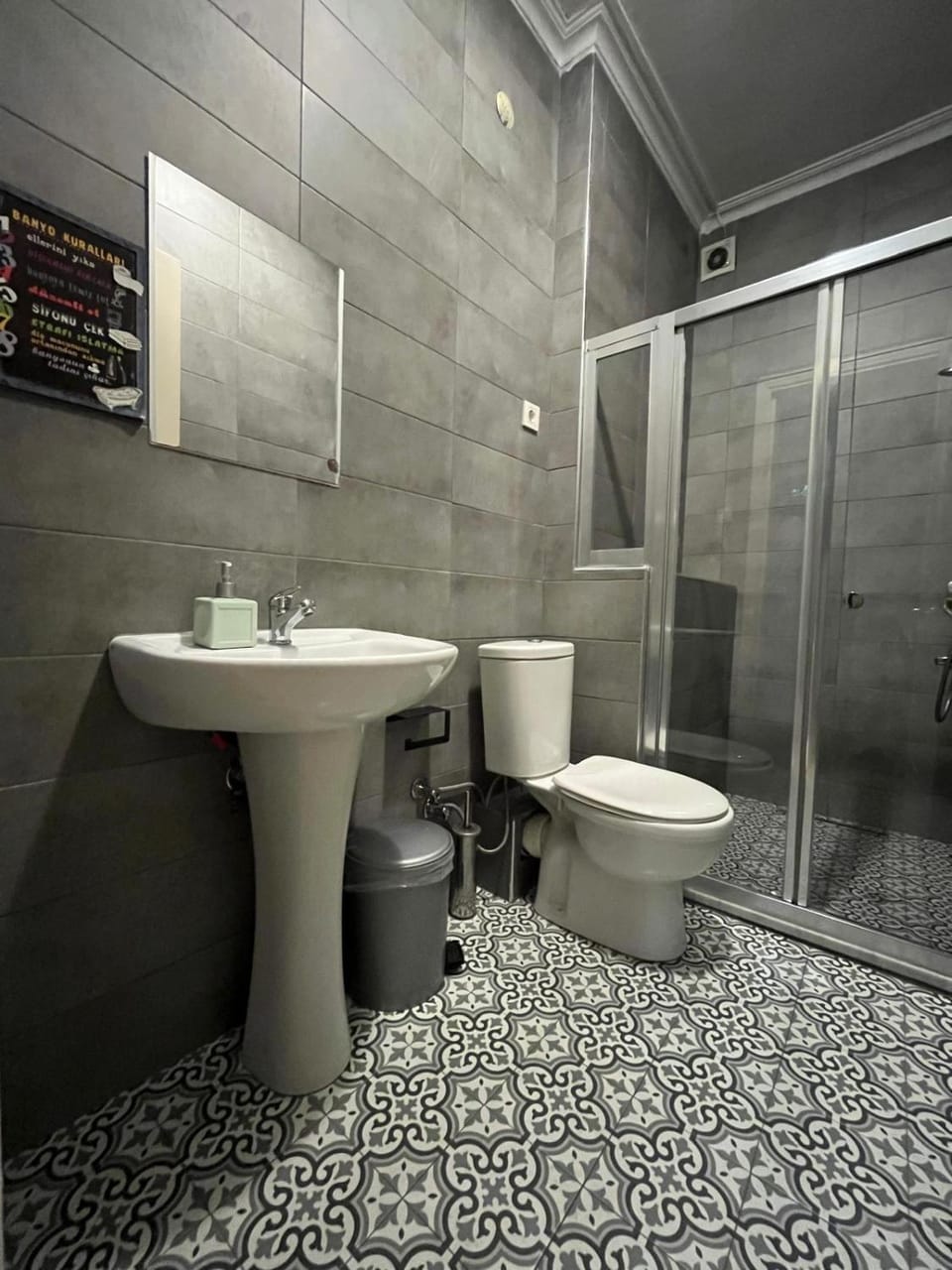 Toilet, Bathroom