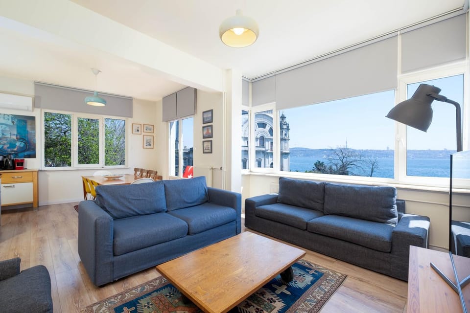 Living room, Sea view