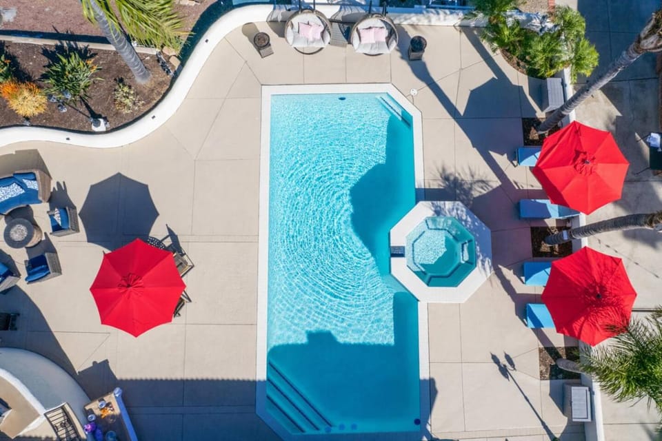Bird's eye view, Pool view, Swimming pool