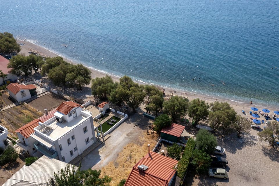 Property building, Day, Bird's eye view, Beach