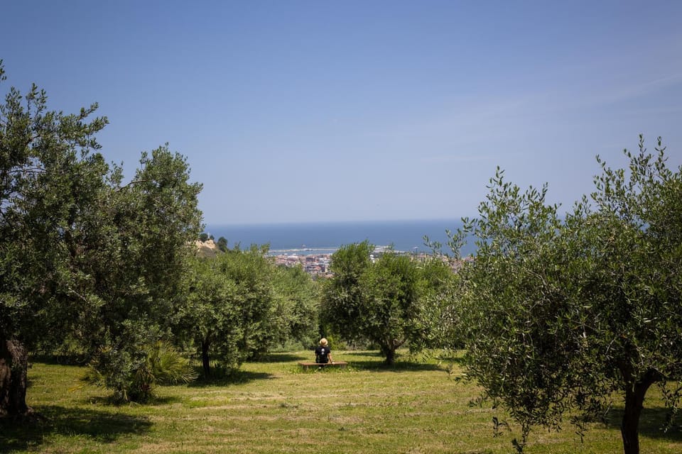 Villa Cri Cri B&B di Charme - Bike B&B Bed and Breakfast in San Benedetto del Tronto