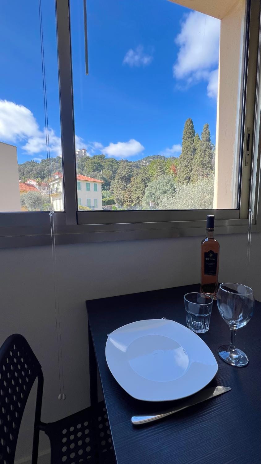 Beau studio au cœur de Beaulieu-sur-mer Apartment in Villefranche-sur-Mer
