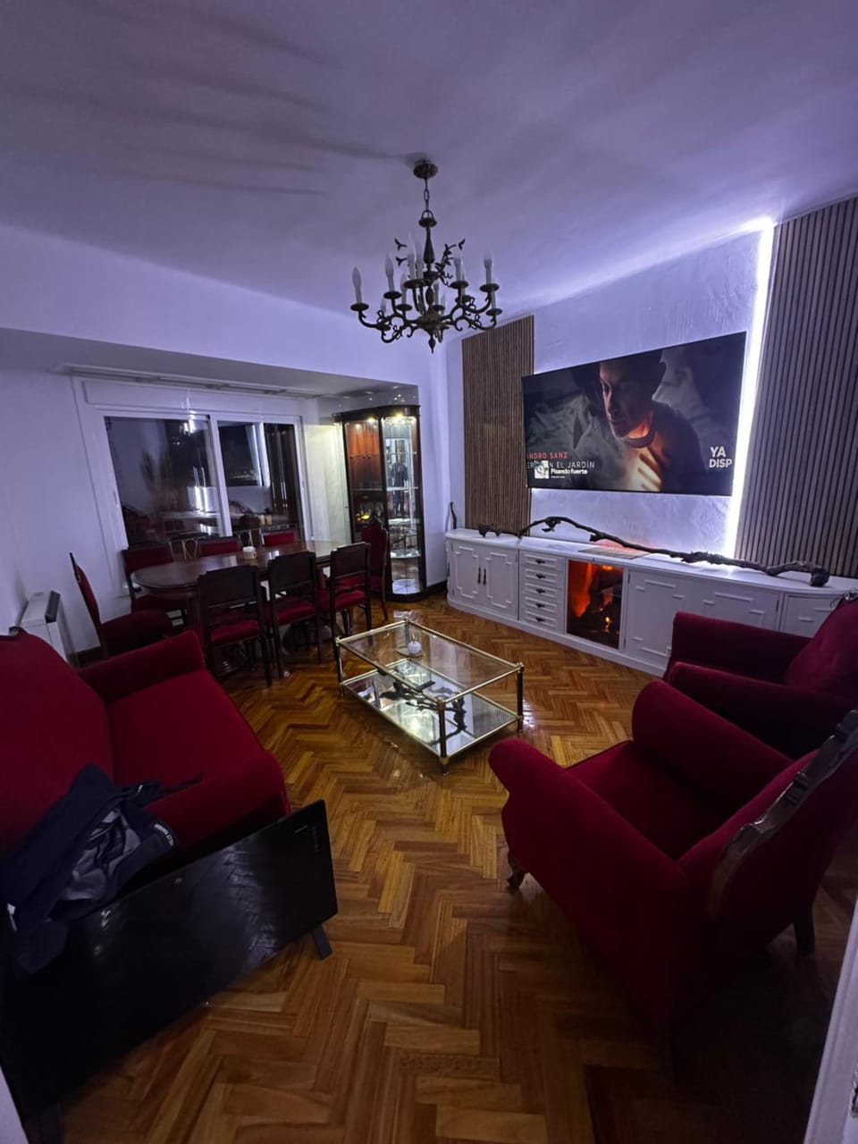 Communal lounge/ TV room