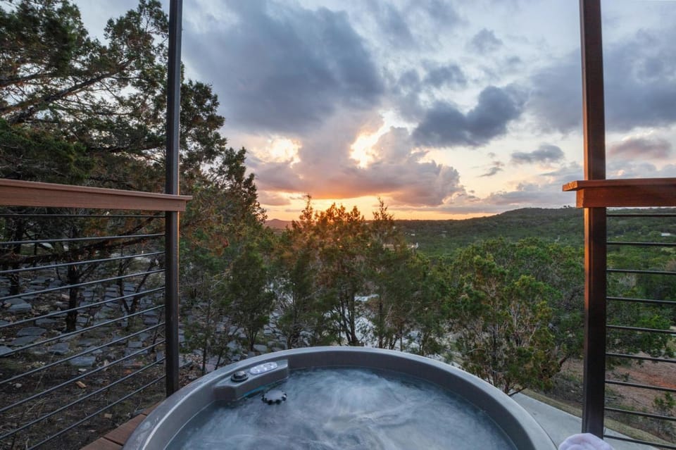 Natural landscape, Hot Tub, Sunset