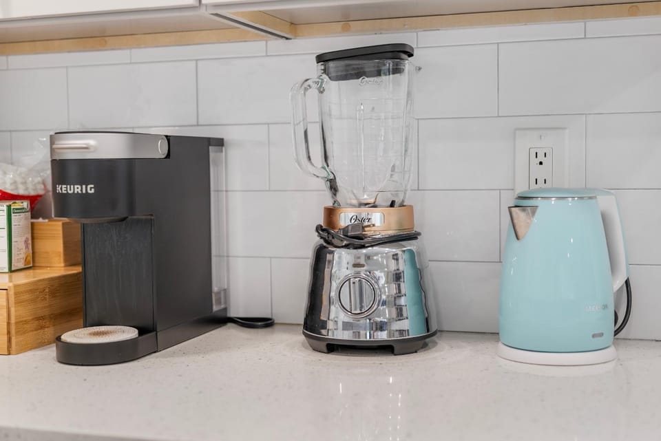 Coffee/tea facilities, Kitchen or kitchenette