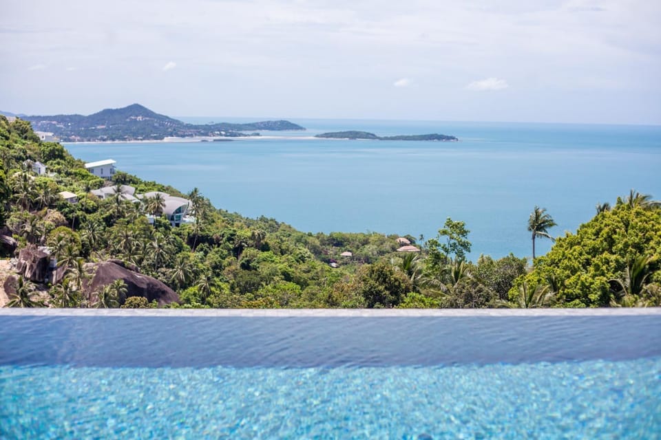 Day, Natural landscape, Sea view, Swimming pool