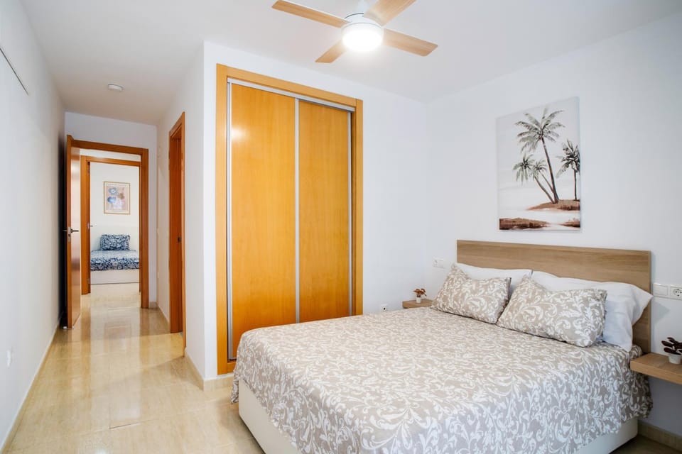 Bedroom, wardrobe