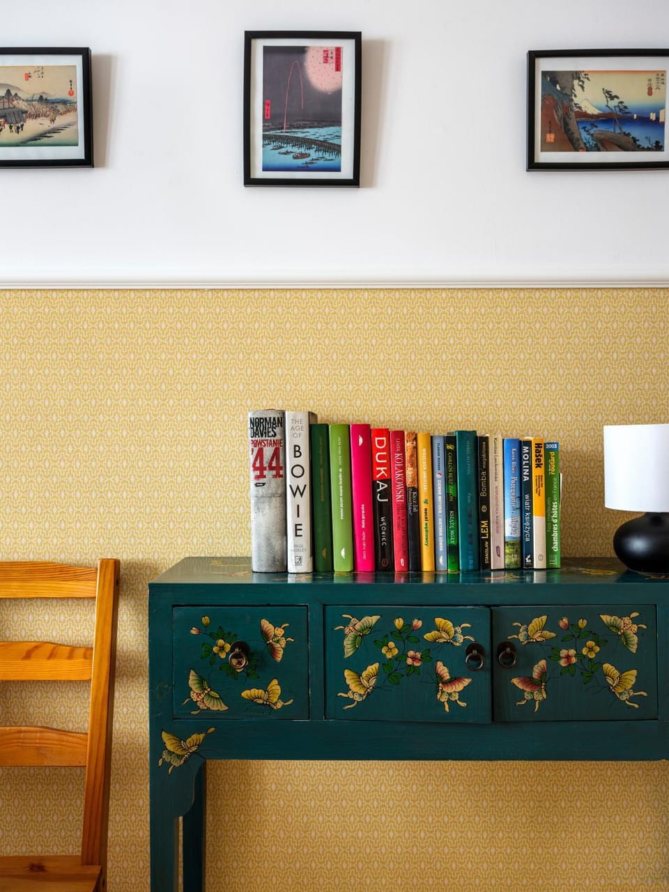 Living room, Decorative detail