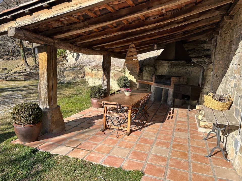 Patio, BBQ facilities, Garden, Dining area