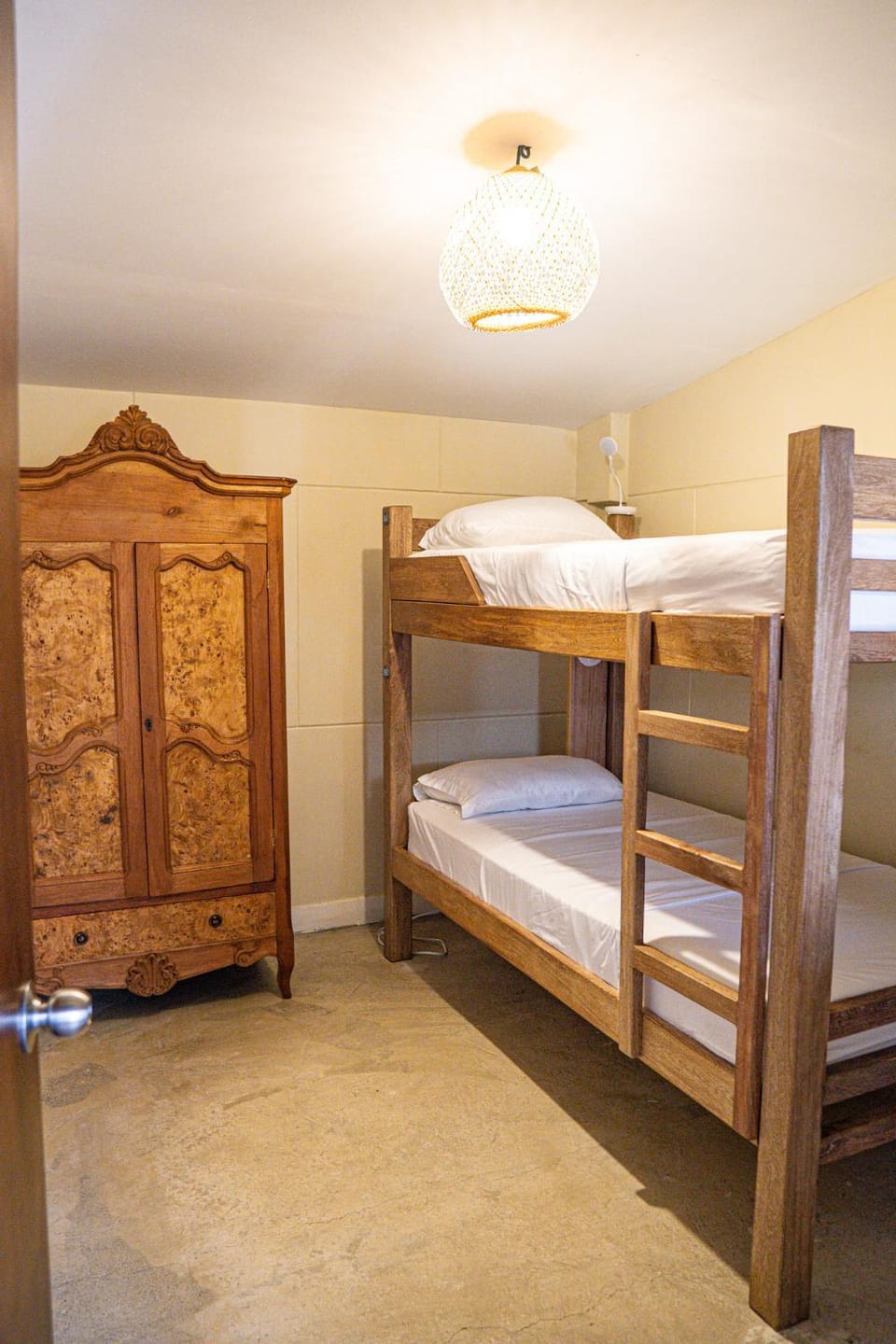 bunk bed