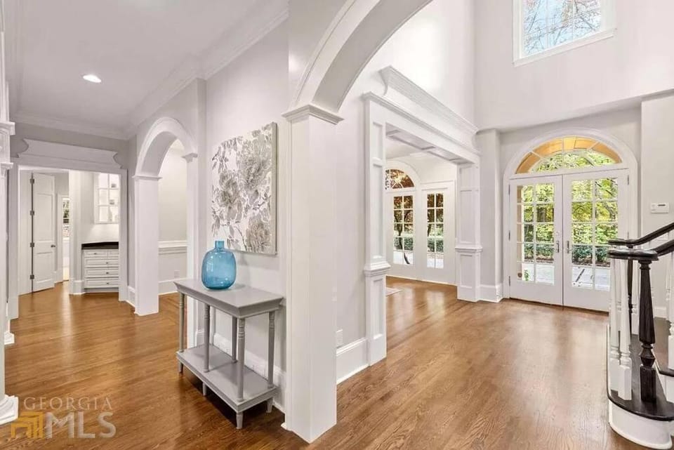 Luxury Spacious 4BR Residence in Central Buckhead House in Buckhead