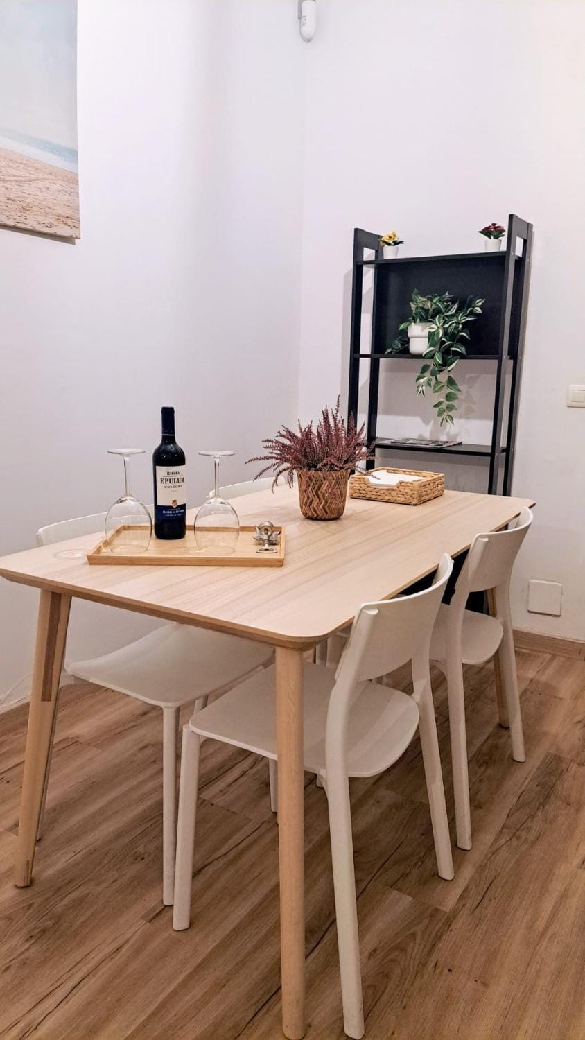Happy Travel Molina 6 Apartment in Malaga