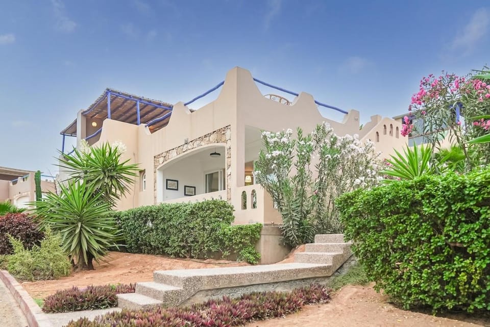 Ocean Breeze 2BR Escape Walk to the Waves House in Souss-Massa