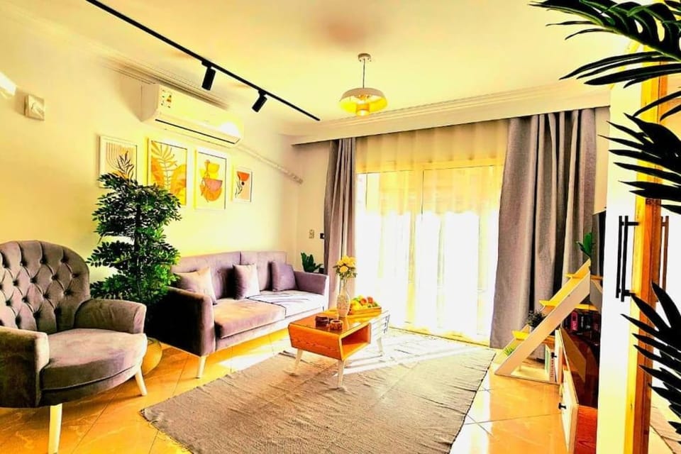 Heaven with wide view garden Apartment in Cairo Governorate