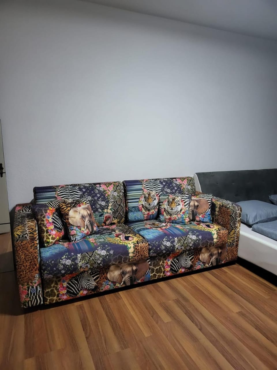 Bed, Living room, Seating area