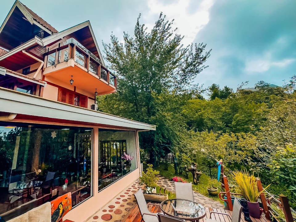 Property building, Patio, Spring, Day, Garden, View (from property/room), Balcony/Terrace, Garden view