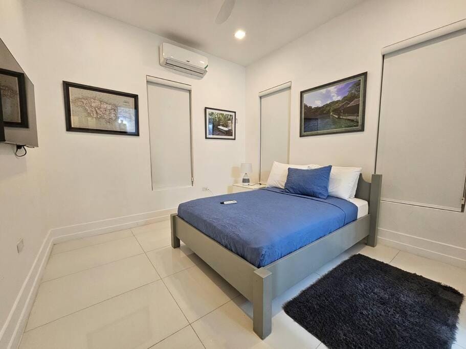 Choose To Be Happy at The GAIA 2-Bedroom w Pool Apartment in Kingston