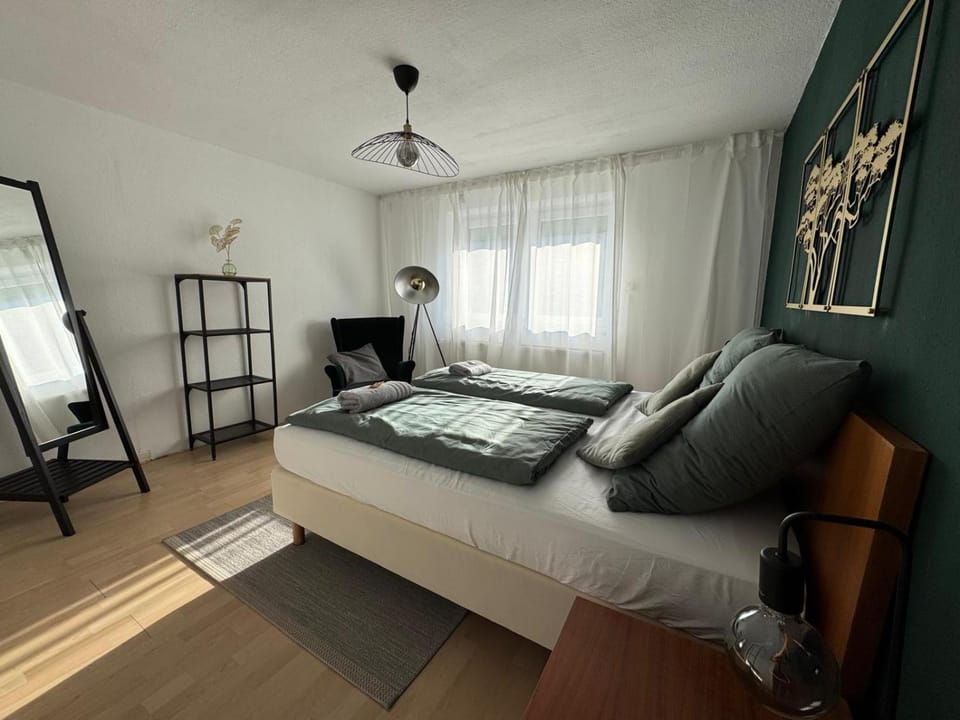 Bed, Bedroom