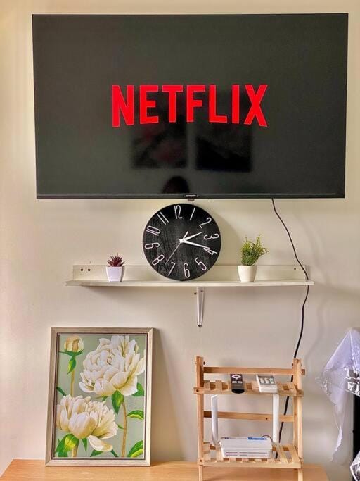 Condo - WIFI up to 100mbps - Pool - Netflix&Chill Apartment in Cebu City