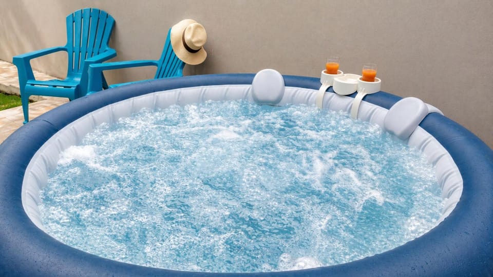 Patio, Hot Tub