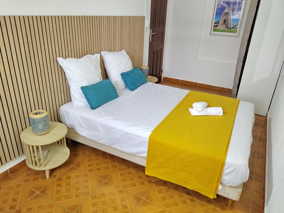 Bed, Photo of the whole room, Bedroom, towels, wardrobe, air conditioner