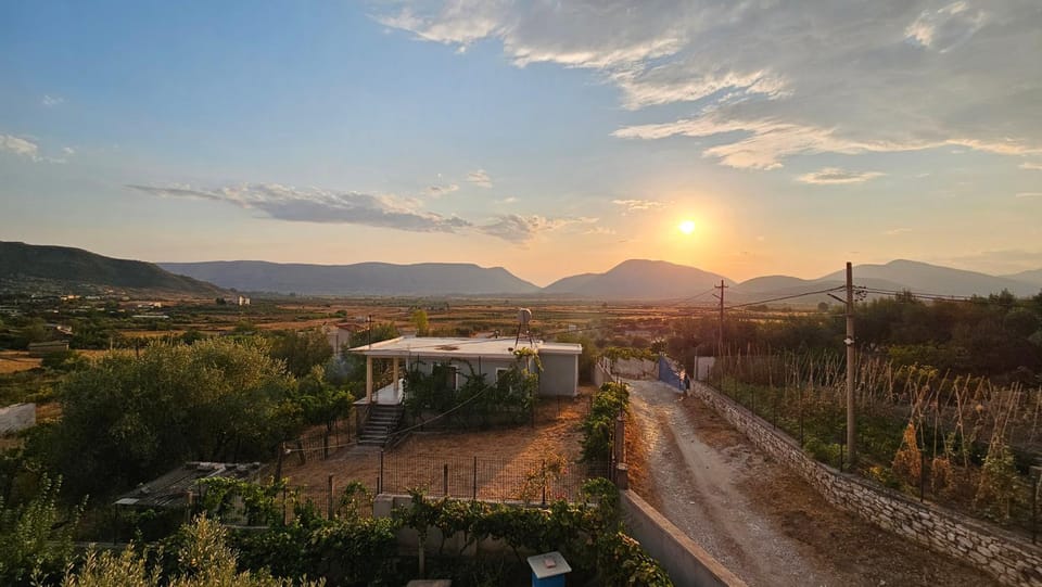 Vila Xheka Apartment in Vlorë County, Albania