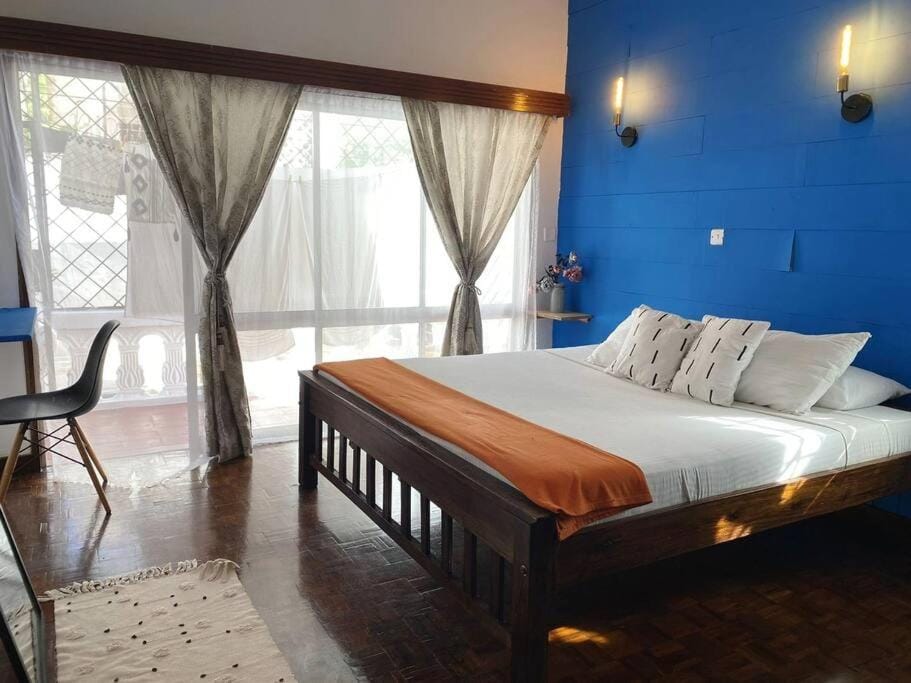 Carel Holiday Homes - Stylish 2 Bedroom with Pool Apartment in Mombasa County