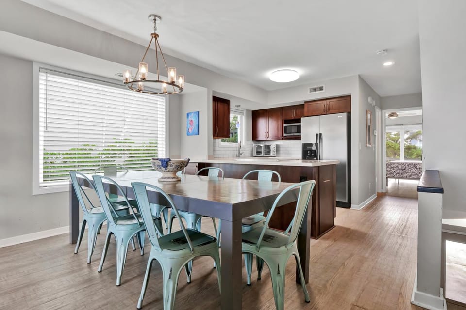 Coyote by Sea Scape Properties House in Wrightsville Beach