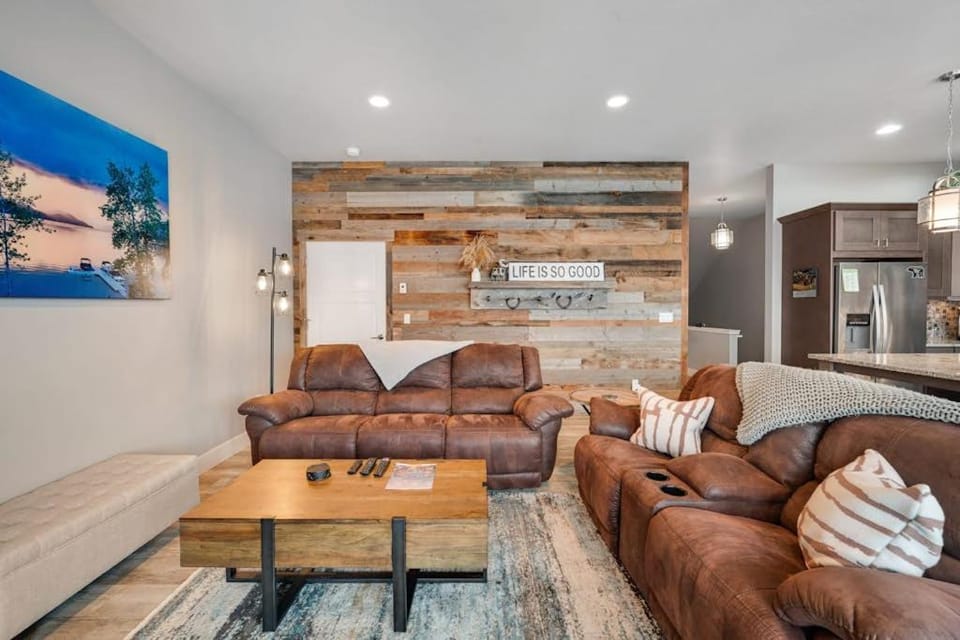 Whitefish Lake Wonder Apartment in Whitefish