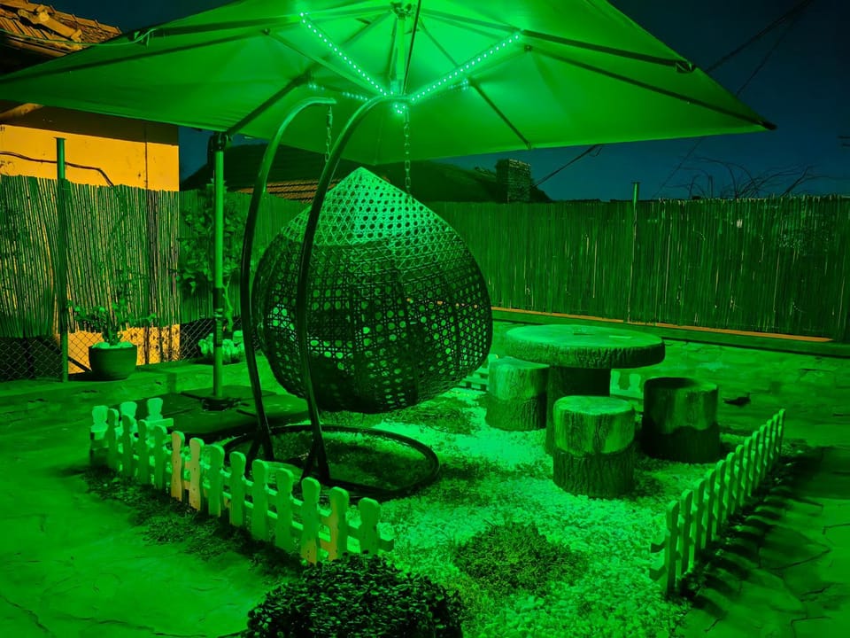 Veliko Tarnovo-Centur-Vintage House-Jacuzzi in the room-Private Garden Campground/ 
RV Resort in Veliko Tarnovo