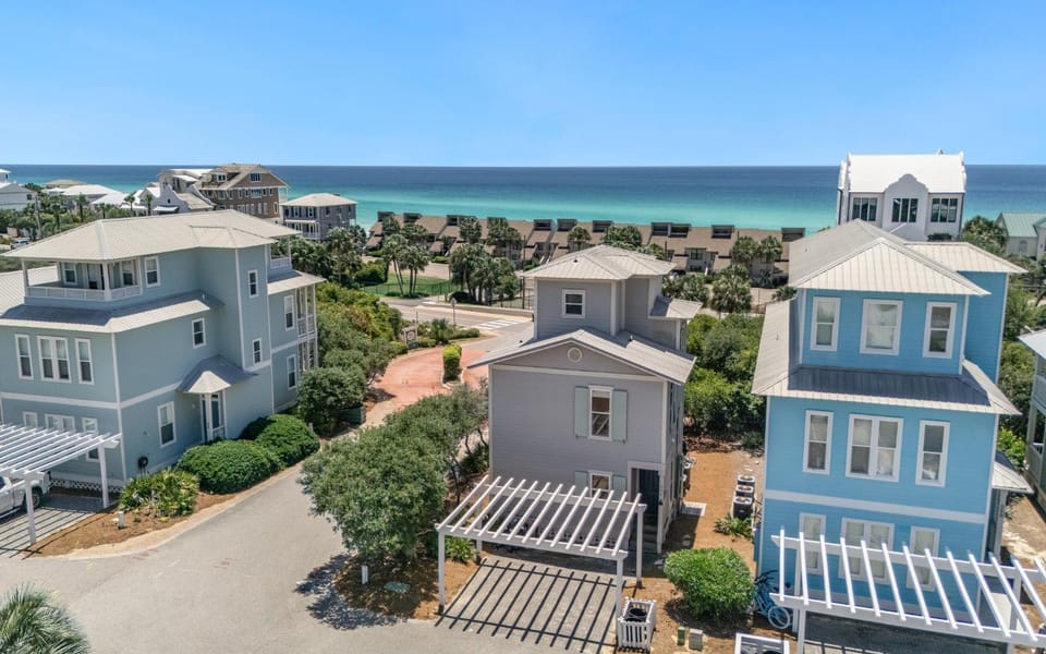 Lemon Squeezy by Oversee 30A House in Seacrest