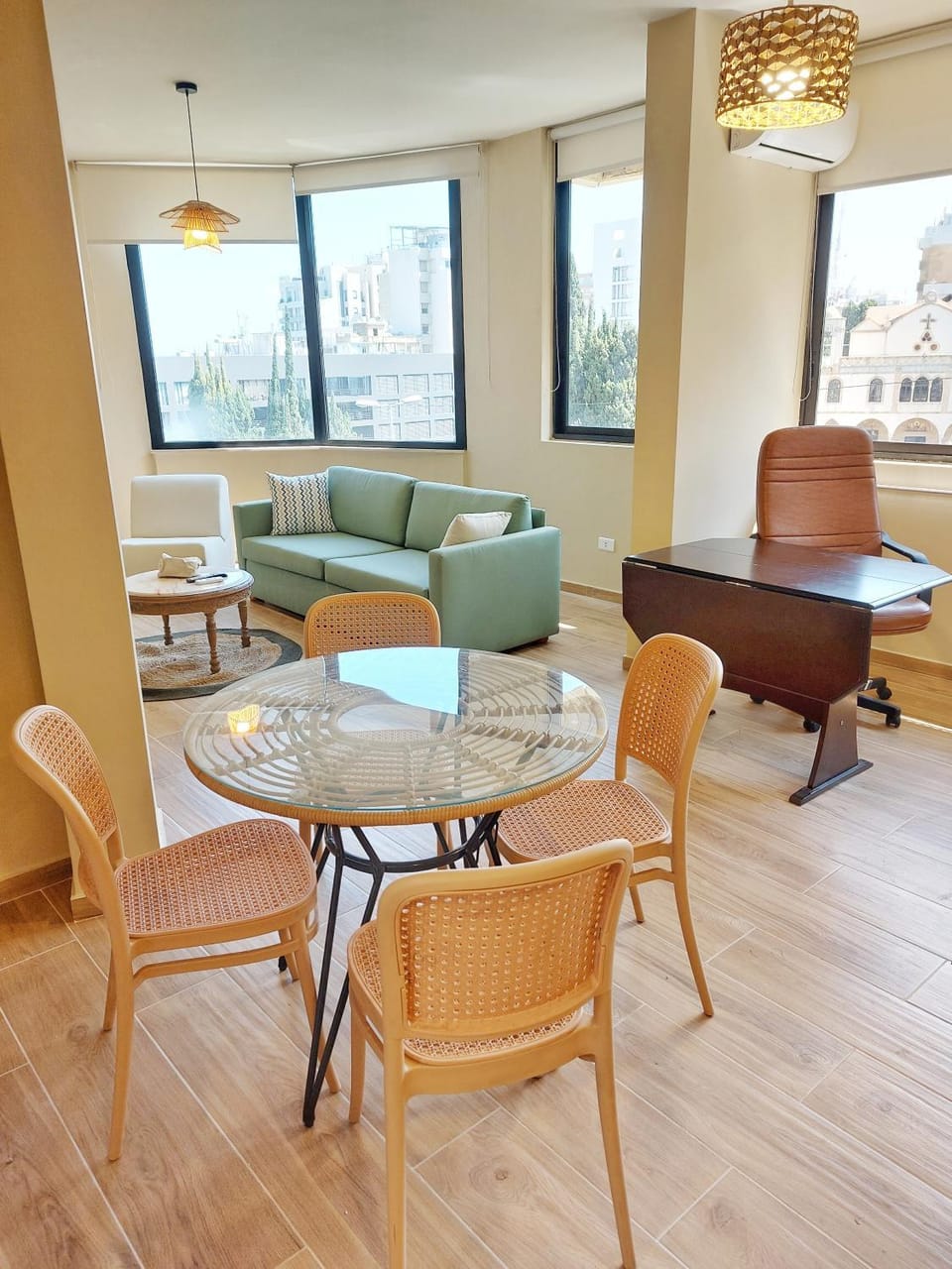 Kitchen or kitchenette, Living room, Seating area, Dining area, kitchen, kitchen