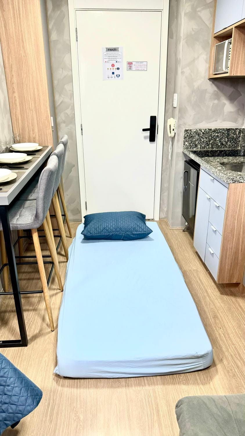 MV 54A Encantador Apartamento Em Frente Ao Metrô Brás ! - Rua Coronel Mursa, 56 - Bras Apartment in Sao Paulo City