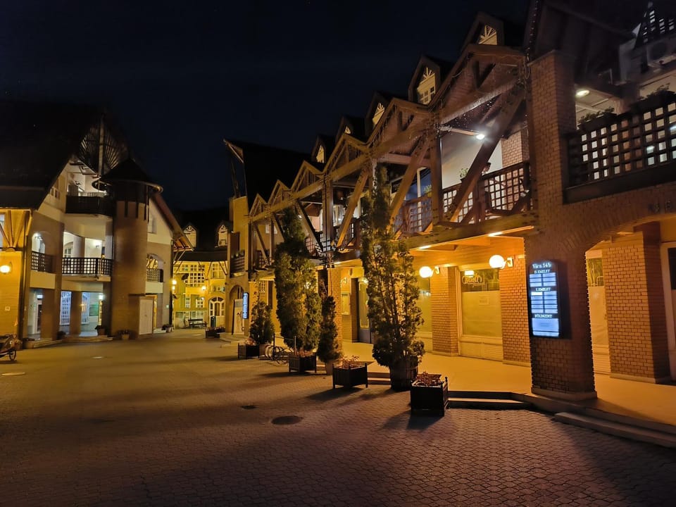 Property building, Night