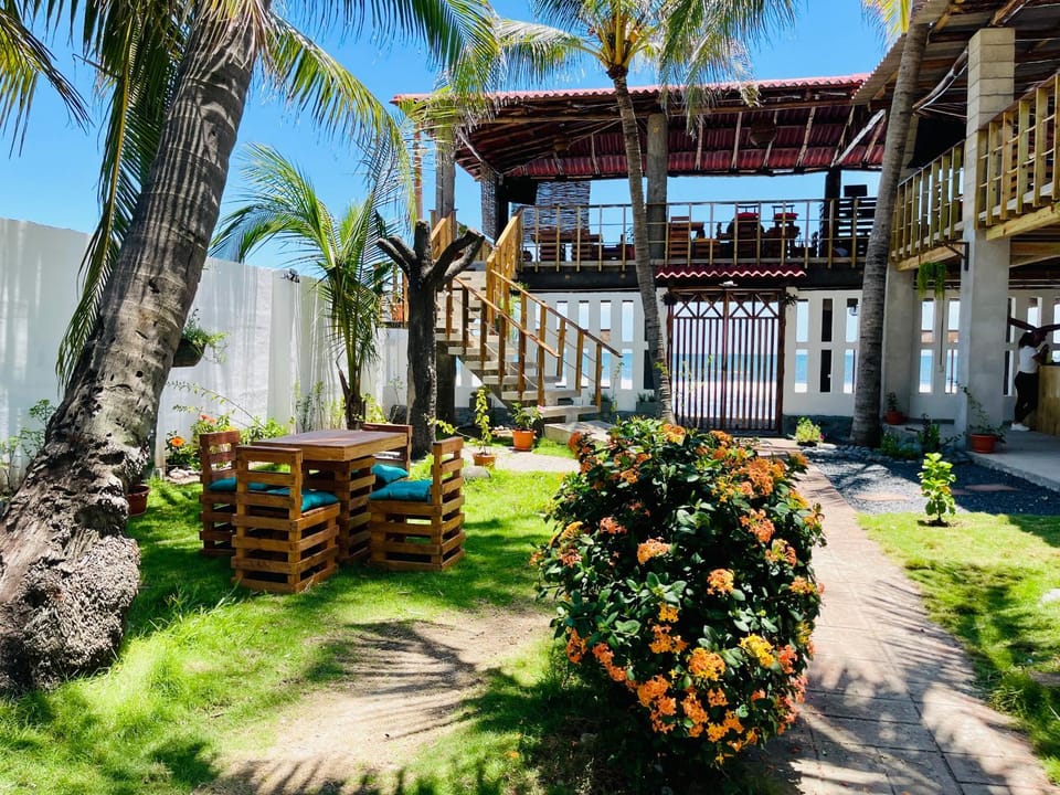 The Beach Break Hotel El Cocal Hotel in La Libertad Department, El Salvador