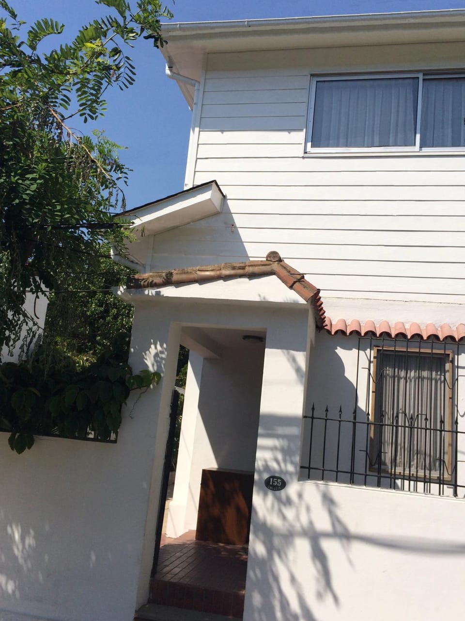 Facade/entrance, Day