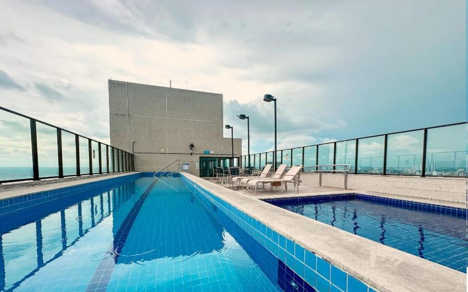 Flat Beach Class Excelsior - Em frente ao Shopping RioMar Apartment in Recife